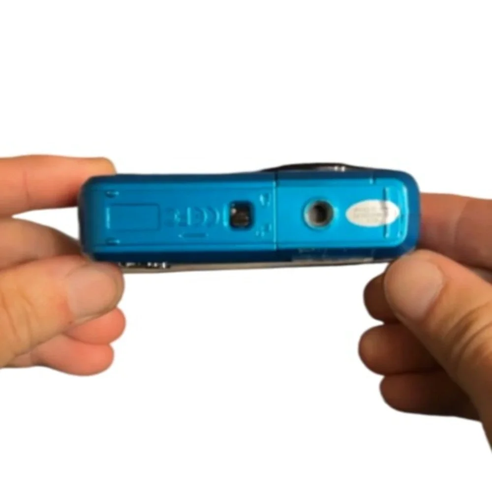 Polaroid IS048 Instant Sharing 16‎ MP Digital Handheld Blue Camera w/SD, TESTED!